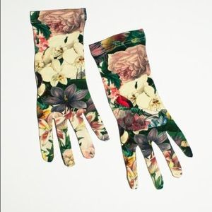 samantha pleet bouquet gloves